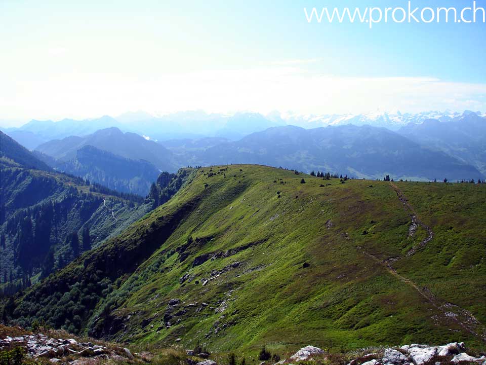 hinauf zum Mittaggüpfi