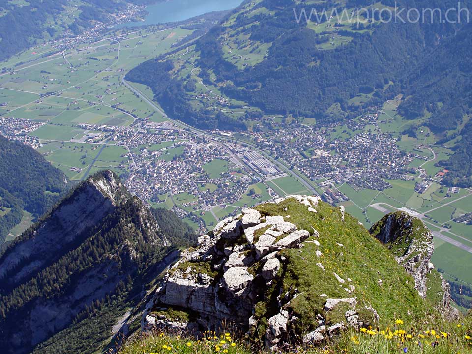 unten Näfels