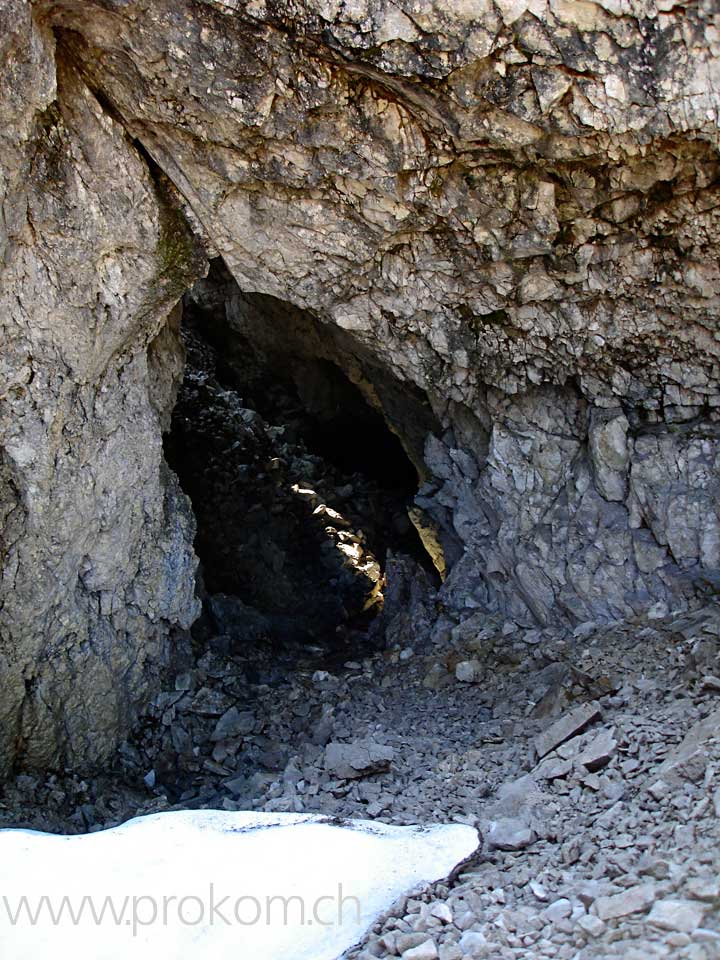 Höhle