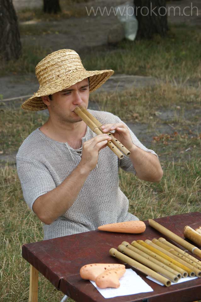 Svirel – flötenähnliches altes Instrument Russland