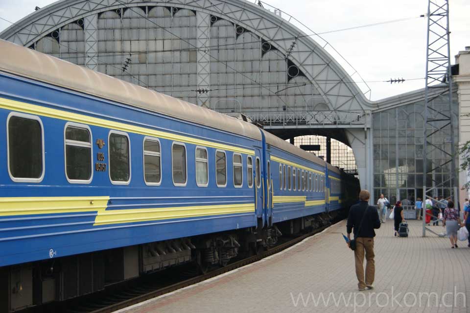 Schlafwagen der ukrainischen Eisenbahn